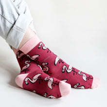 Flamingo Bamboo Socks – Save the Flamingos