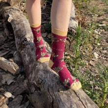 Giraffe Bamboo Socks – Save the Giraffes