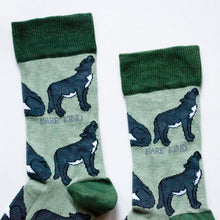 Wolf Bamboo Socks – Save the Wolves