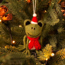 Christmas Frog with Hat & Scarf Felt Decoration
