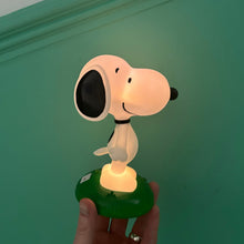 Peanuts Mini Standing Snoopy LED - lit