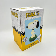 Peanuts Mini Standing Snoopy LED - detail