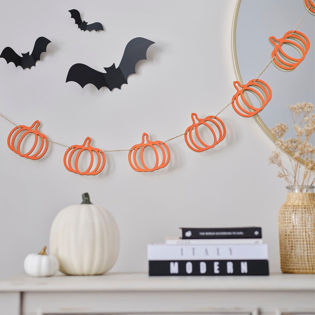 Wooden Pumpkin Bunting