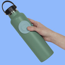 Speks Slabs circle path green sensory sticker on a water bottle