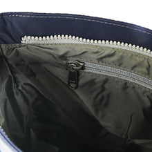Kennington B Crossbody Sustainable Medium Midnight